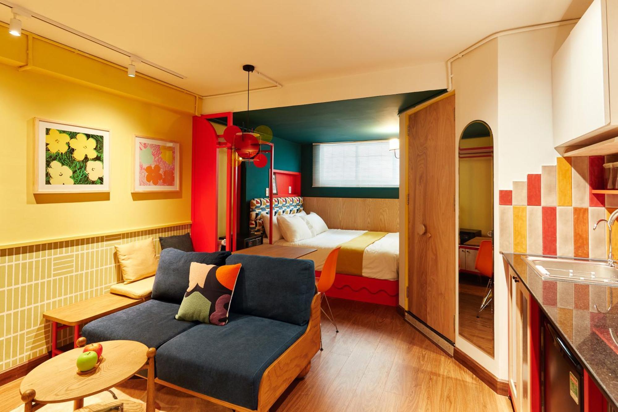 Khách sạn hẻo lánh Funky In Saigon By Circadian TP. Hồ Chí Minh